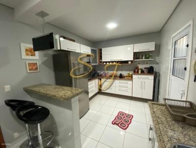 Casa para Venda, em Sumar�, bairro Jardim Fantinatti (Nova Veneza), 3 dormit�rios, 3 banheiros, 1 su�te, 2 vagas